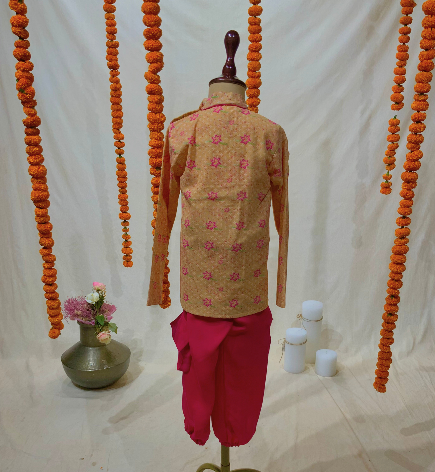 ORANGE & PINK PRINTED KURTA SET WITH ELEPHANT PATCH