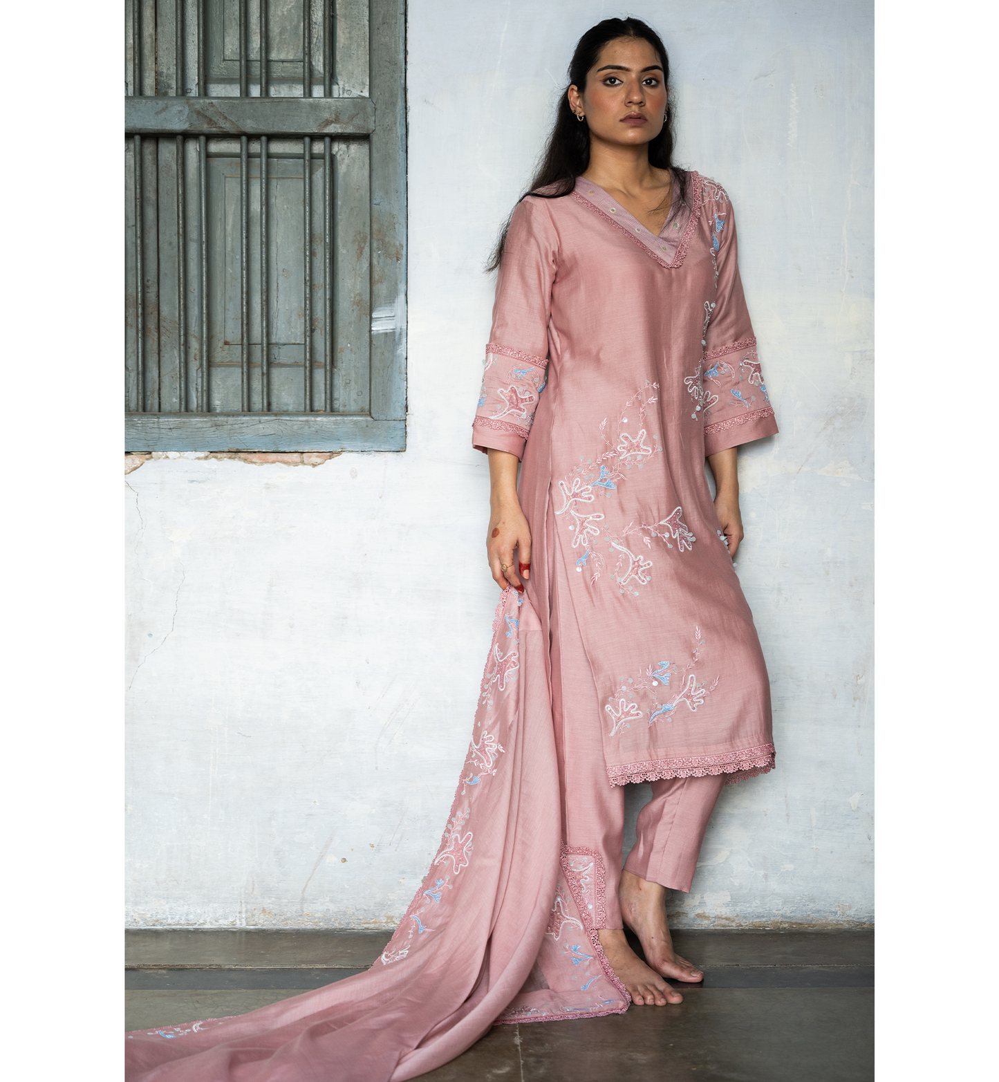 SAIRA SUIT SET