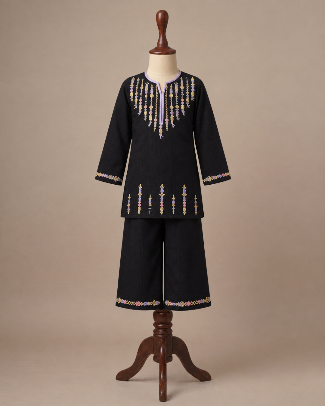 Gulraat Kurta Set