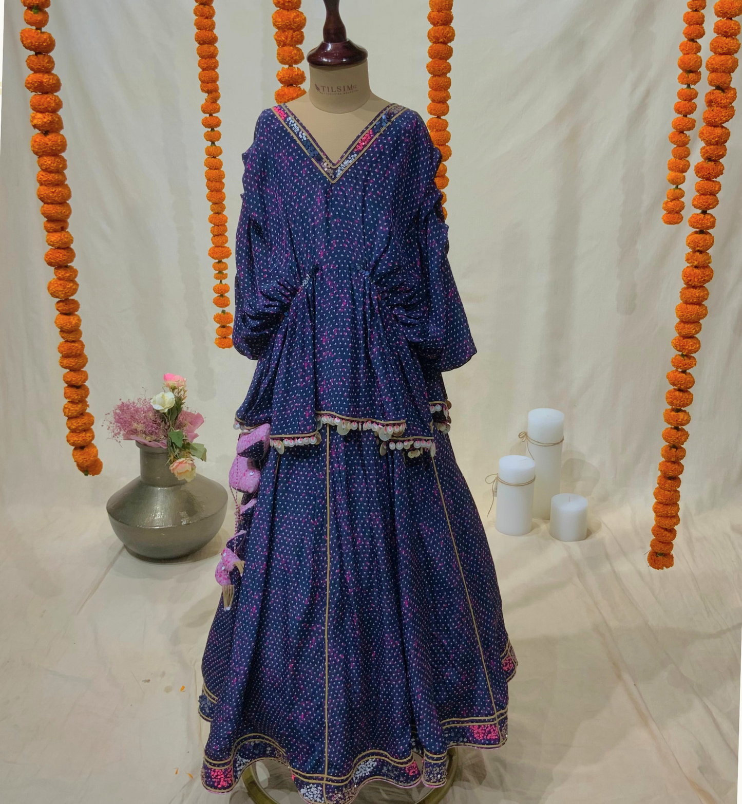 KAFTAN PLATED SLEEVES LEHENGA SET WITH BIRD TASSELS