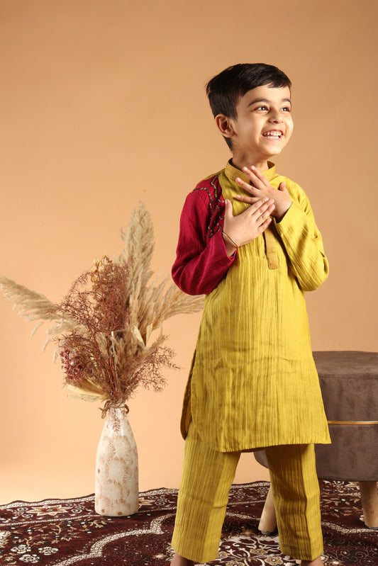 KESAR GUL KURTA SET