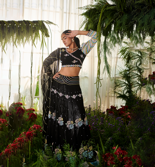 NOIR ROSE LEHENGA SET