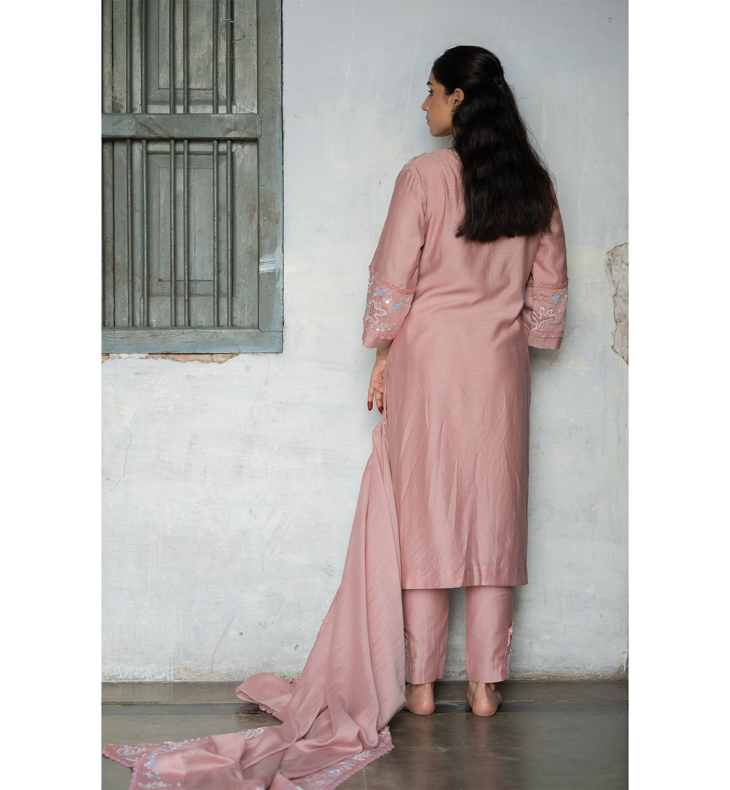 SAIRA SUIT SET