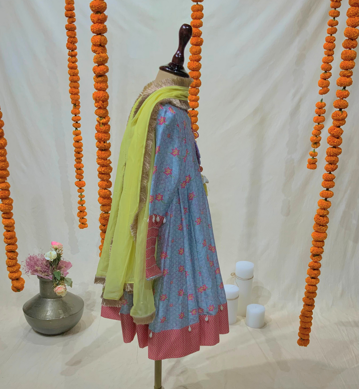 ANARKALI SET WITH FISH TASSELS