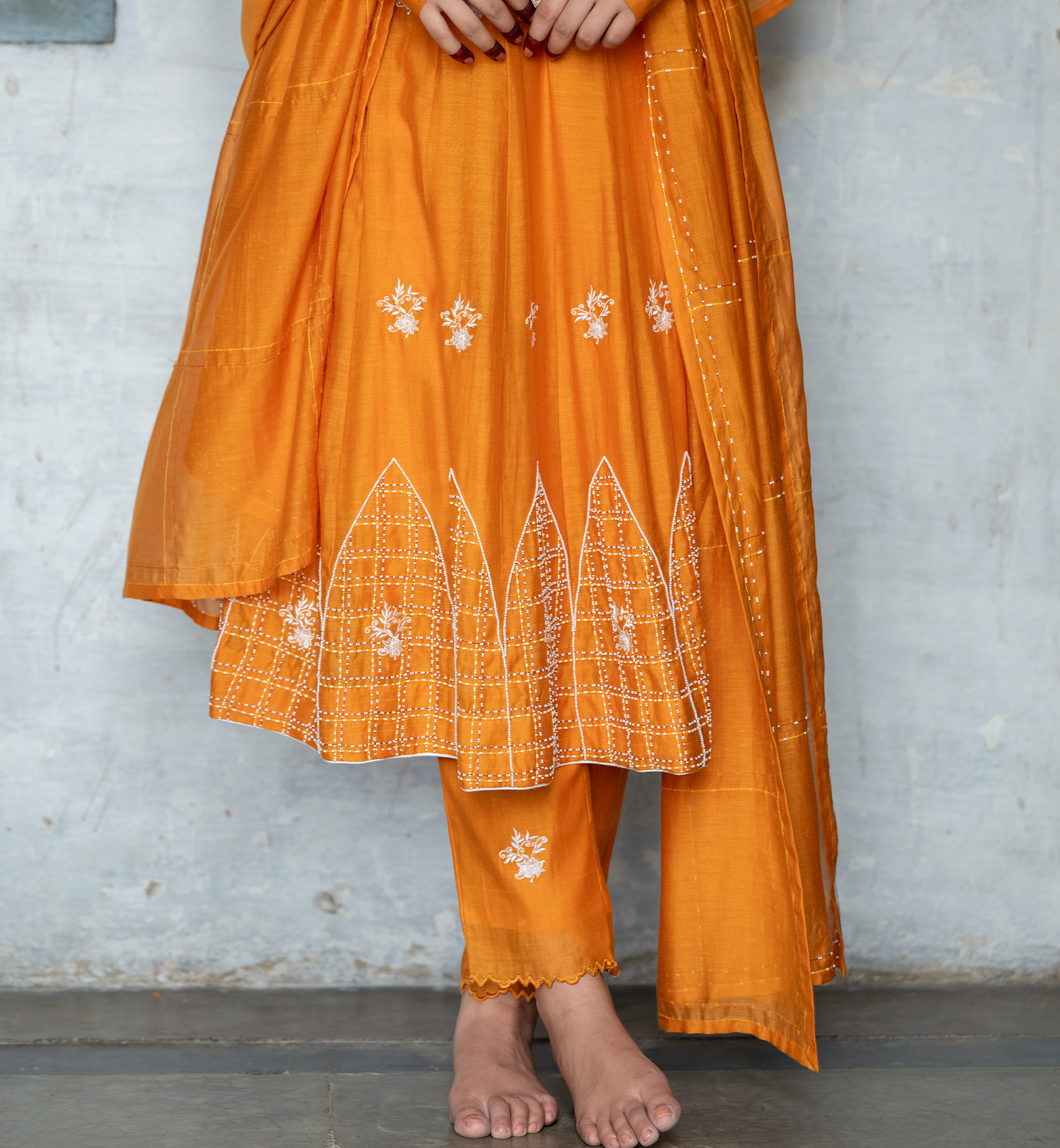 AMOLI SUIT SET
