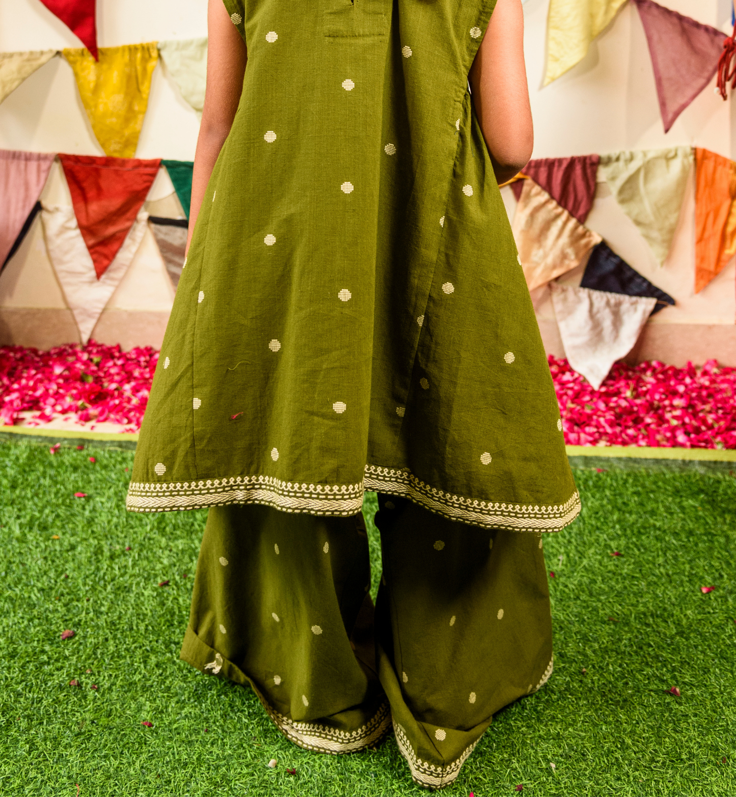 Mossy Meadow Set