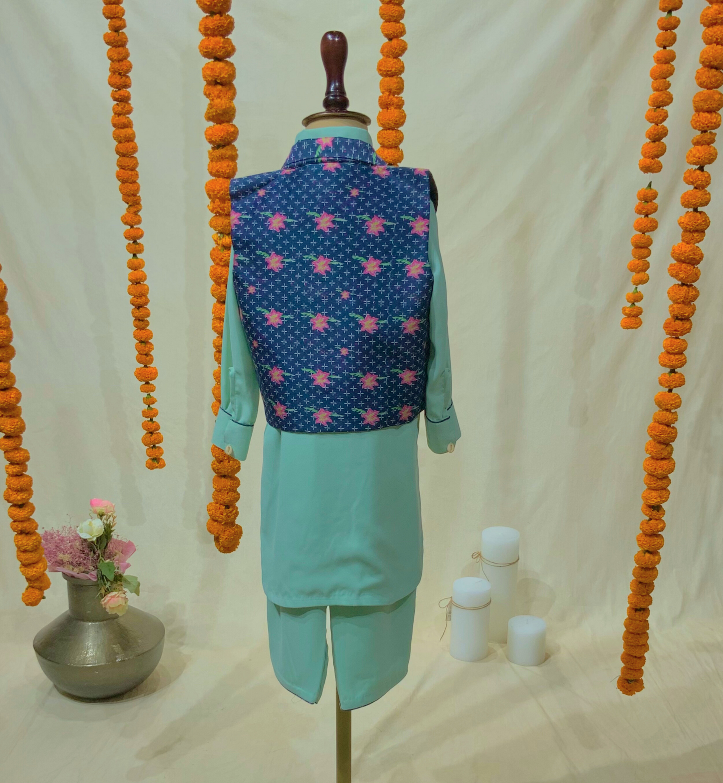 PATHANI KURTA SET WITH PRINTED WAIST COAT