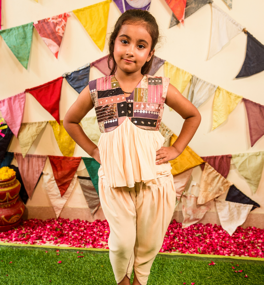 Tanvi set
