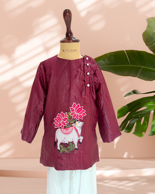 Gau Lotus kurta set