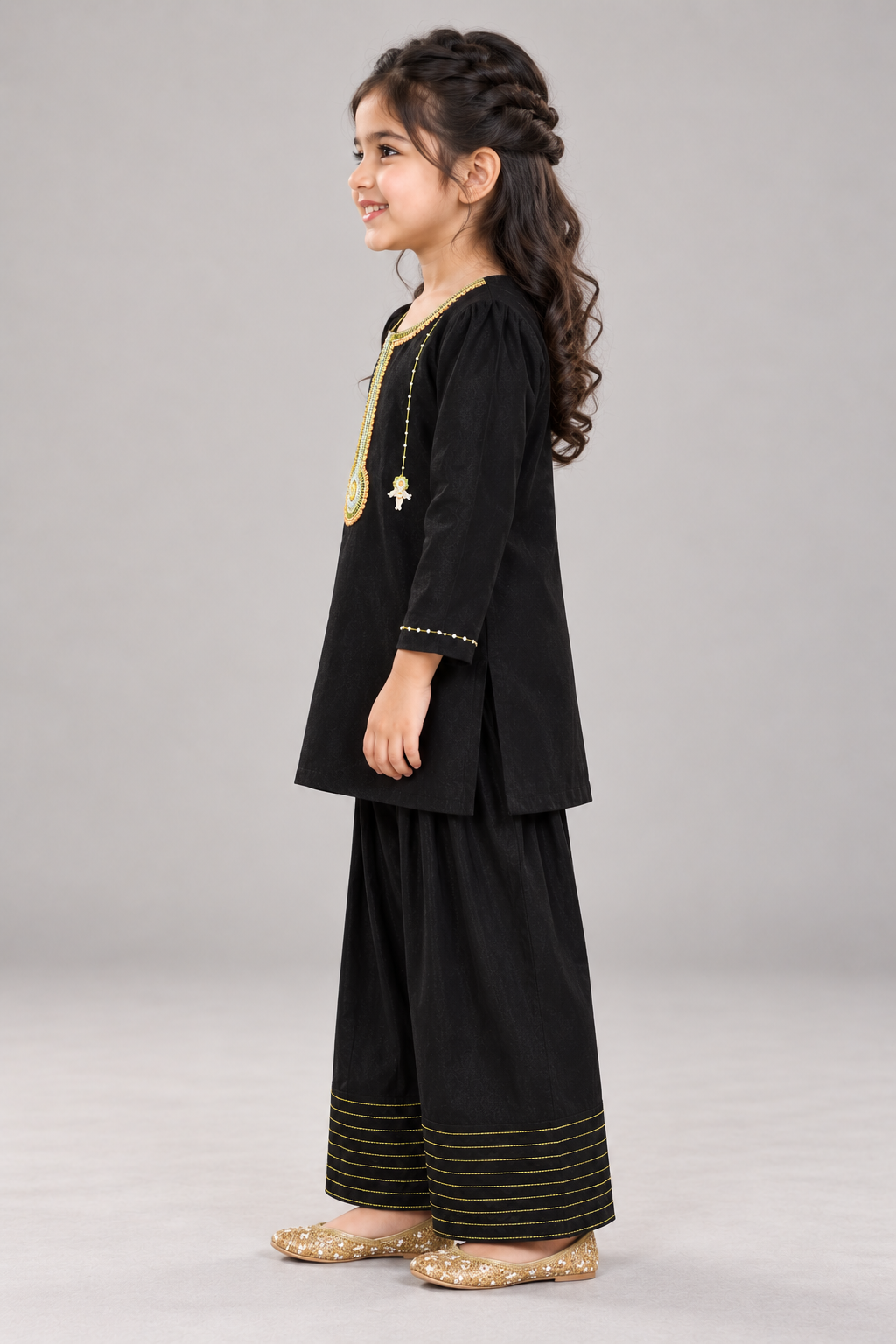 Raatrani Kurta Set