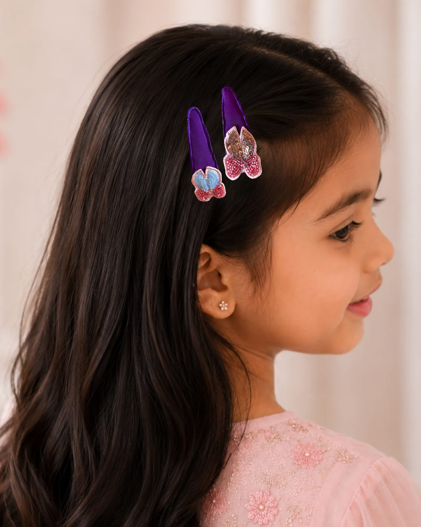 twin bow Clips