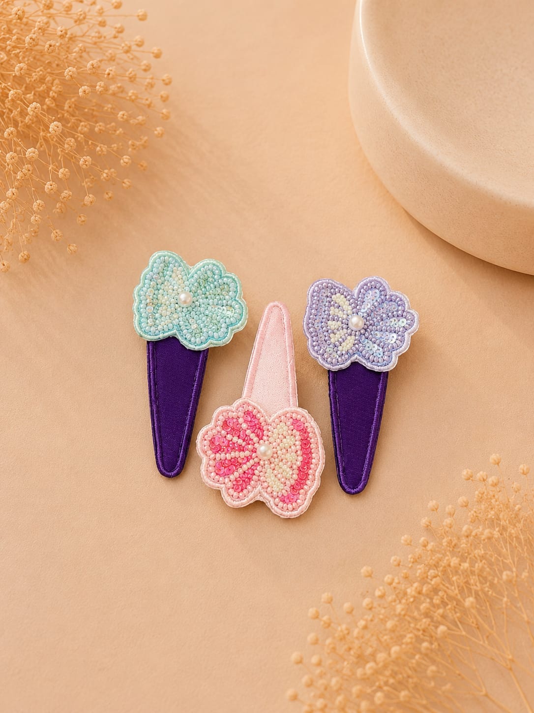 Pastel Shell  Trio Clips