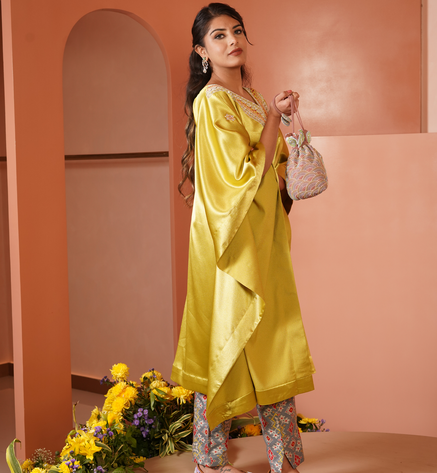 SWARNAMANI KAFTAN SET