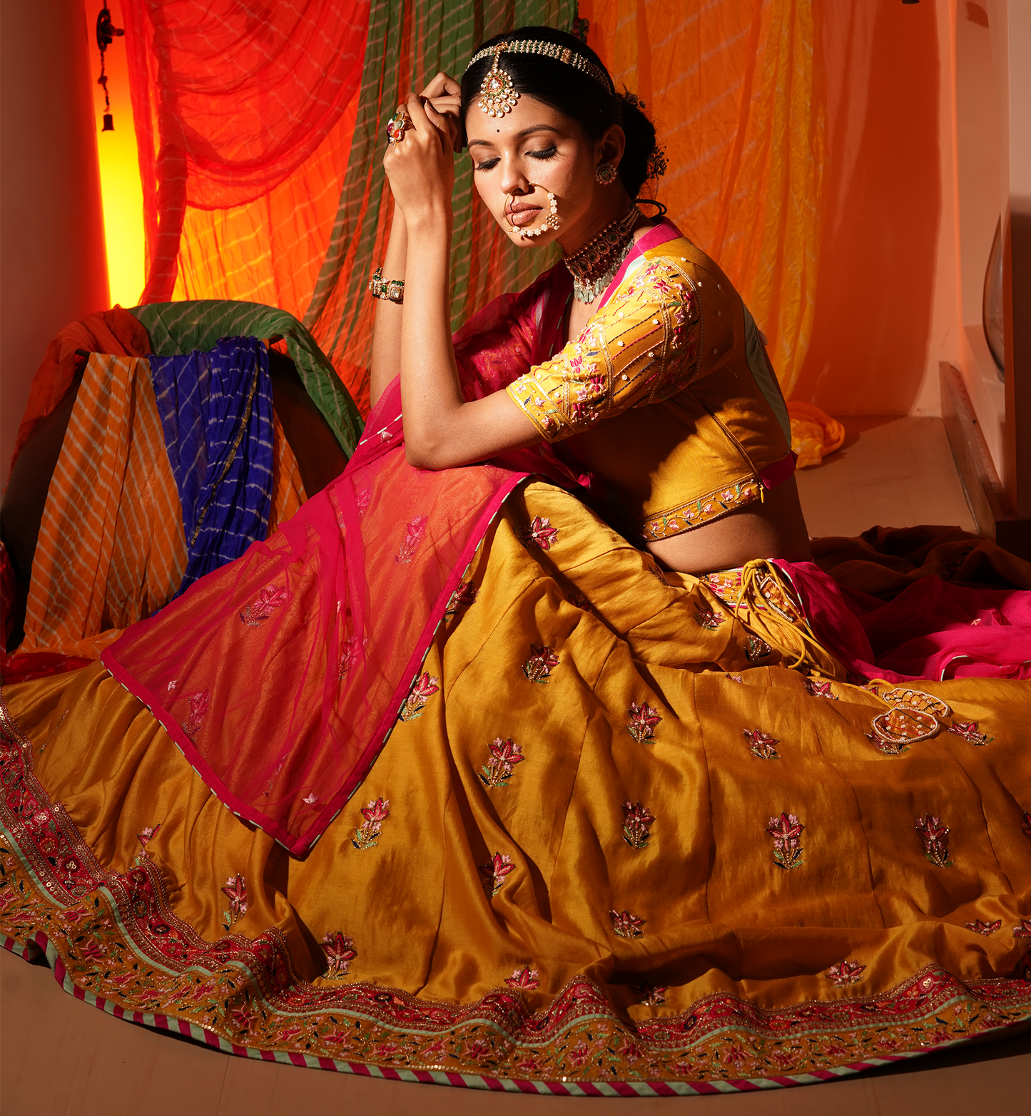 AAKRO LEHENGA SET