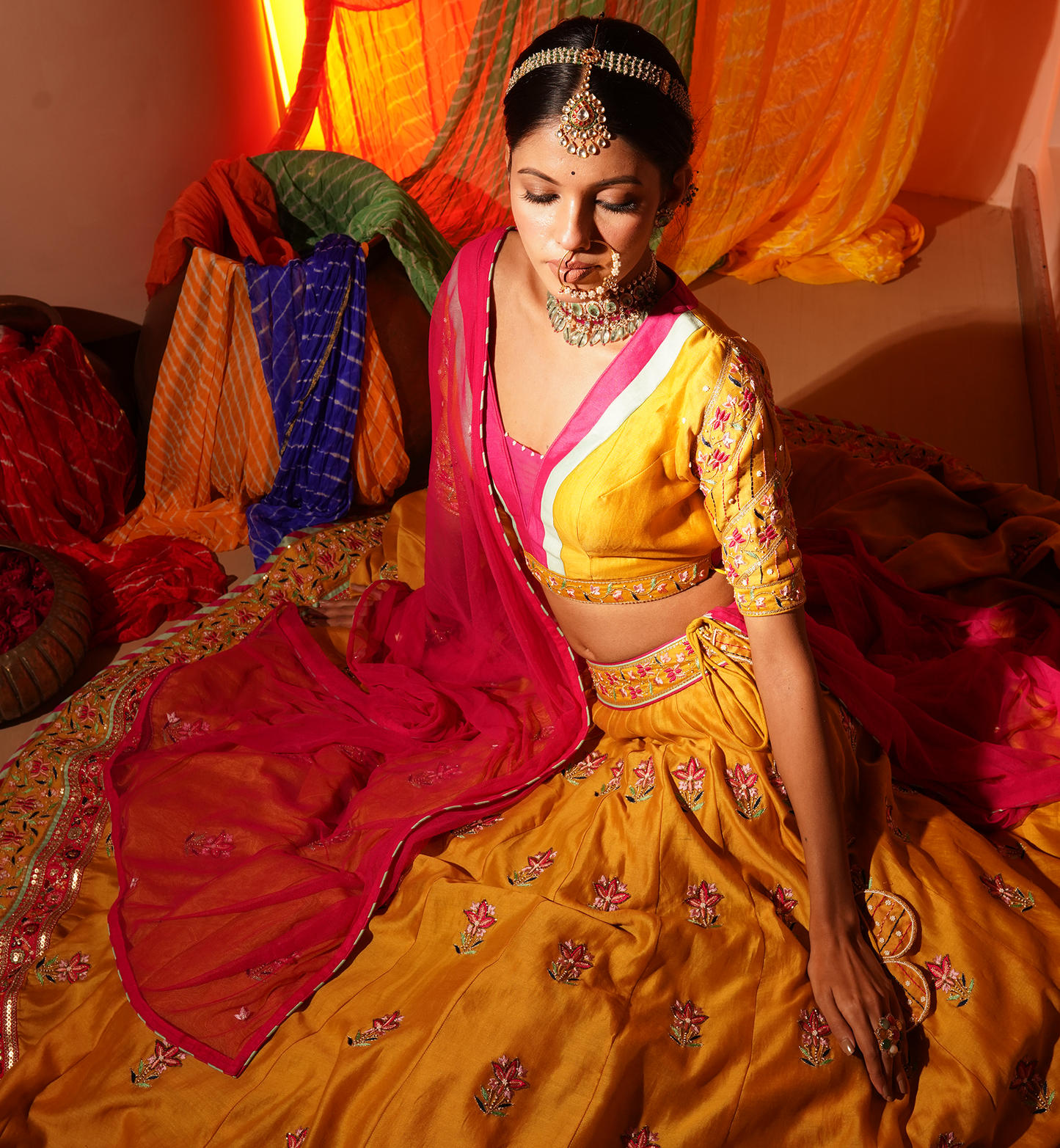 AAKRO LEHENGA SET