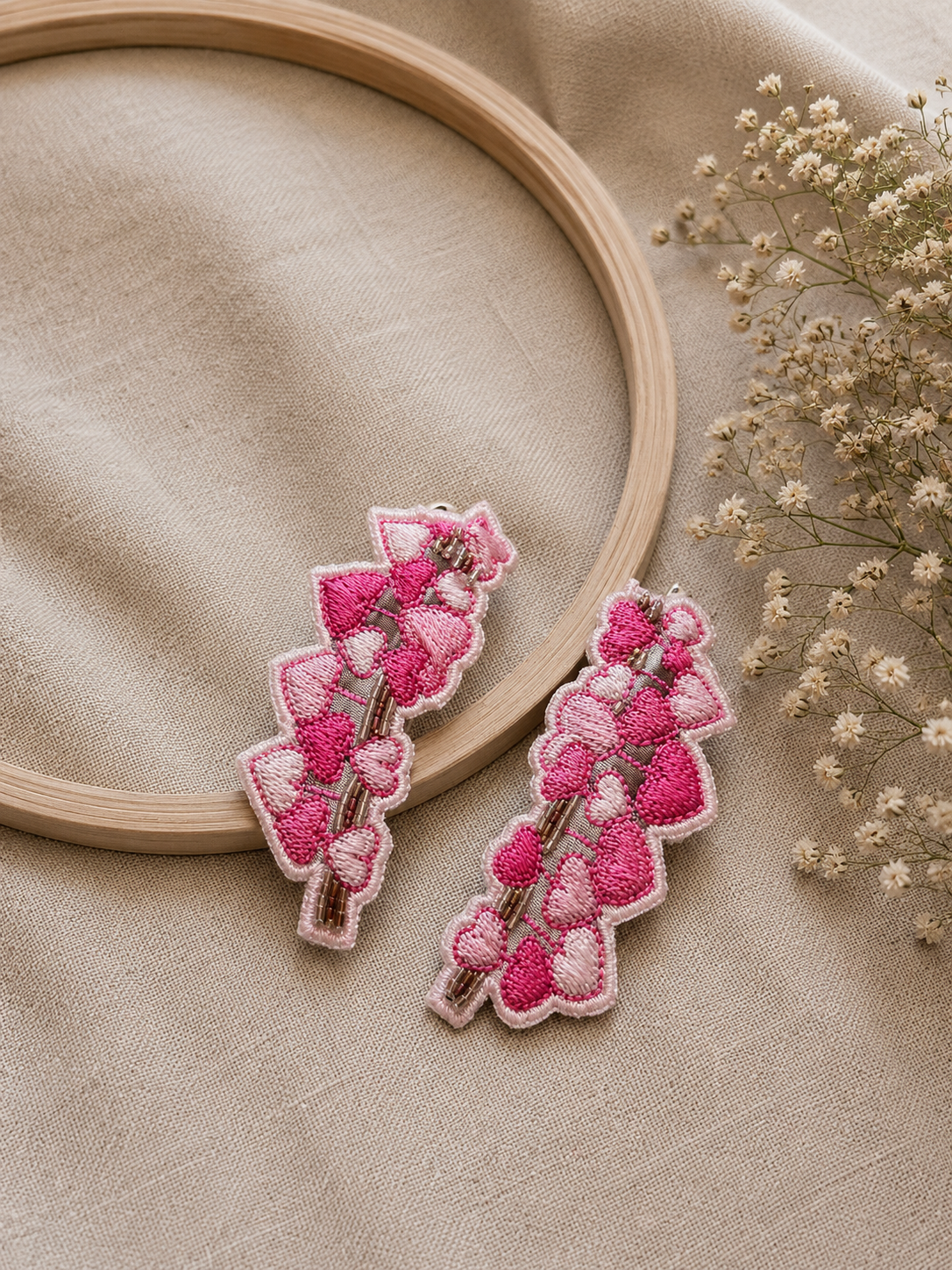 Heart Vine Embroidered Clips