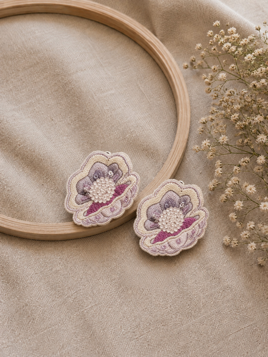 Pearl Bloom Floral Clips